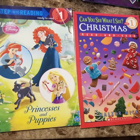 Set of 2 Level 1 Reading Books - Picture 1 of 4